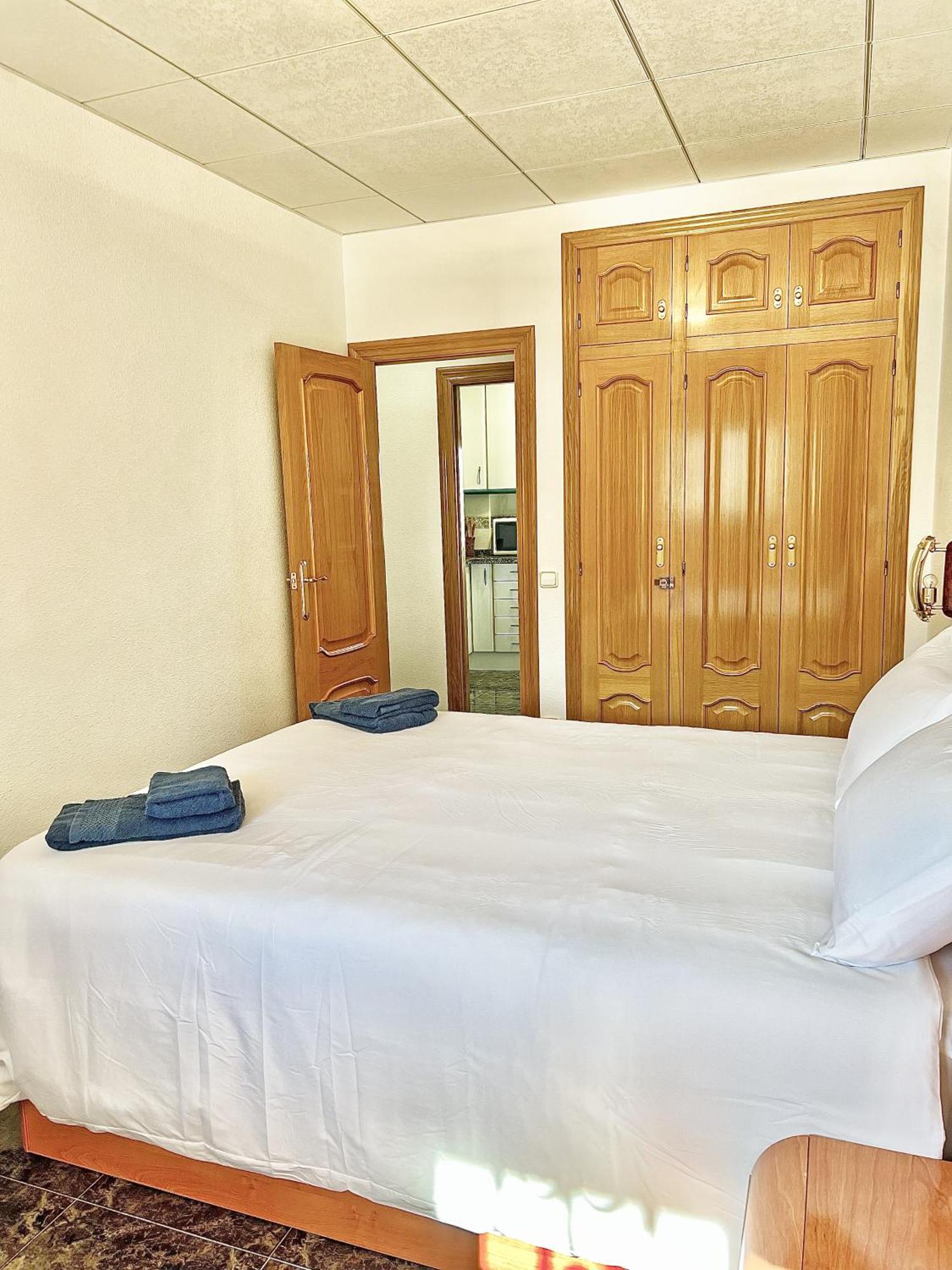 A 100M De La Playa. 2 Hab. A/C Apartment Alicante Exterior photo