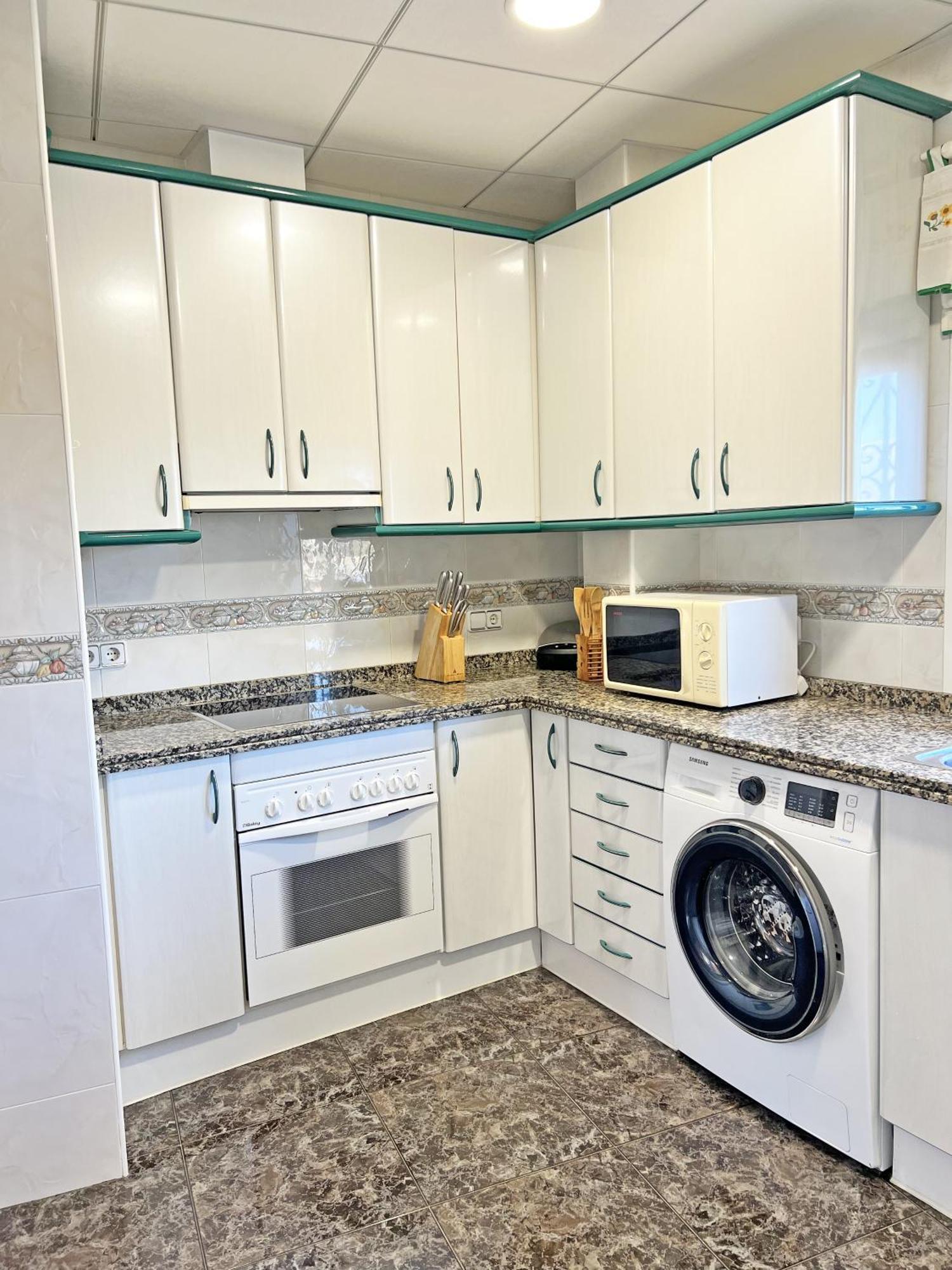 A 100M De La Playa. 2 Hab. A/C Apartment Alicante Exterior photo
